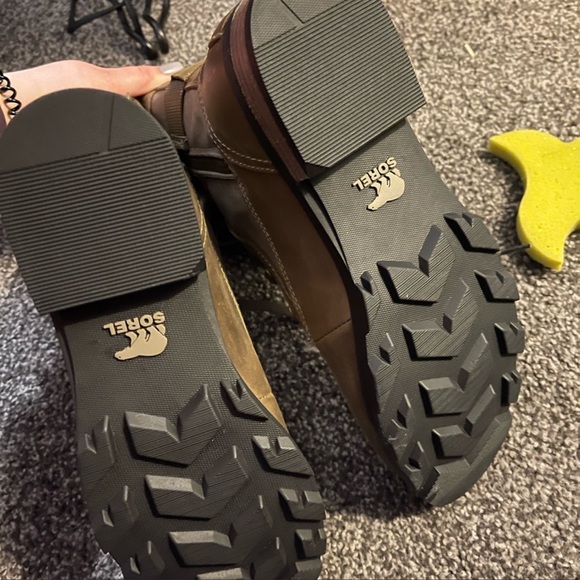 Sorel Boots - Picture 3 of 4